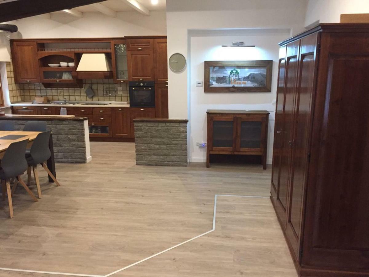 Lo Sherpa Holiday Home อาออสตา ภายนอก รูปภาพ